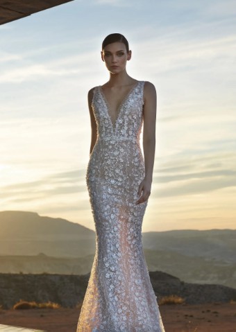 Pronovias Style #DIAMOND #2 thumbnail