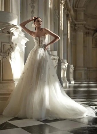 Pronovias Style #ISABELLA #2 thumbnail